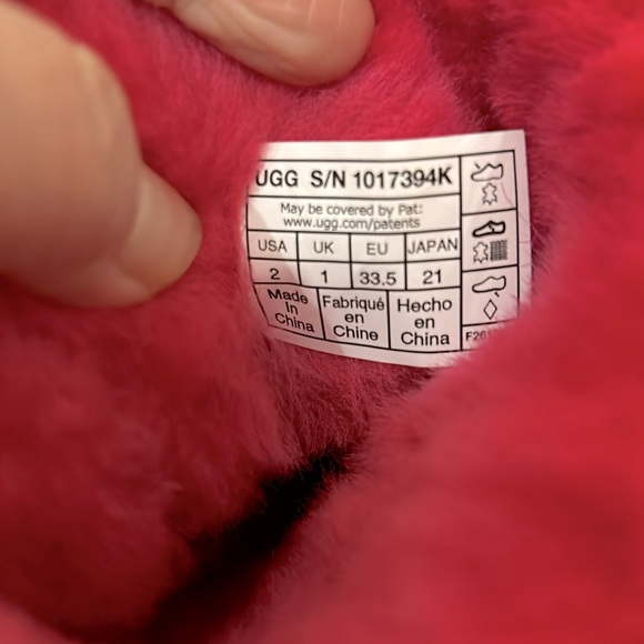 UGG Bailey Bow II Boot - Picture 9 of 10